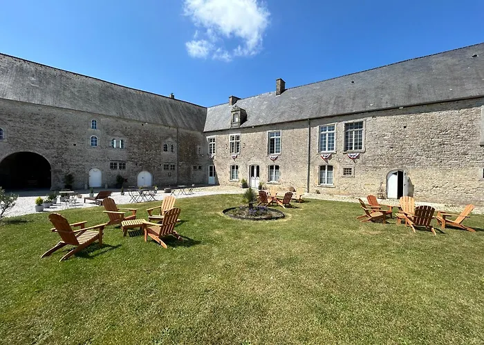 Chateau De Franquetot & D Day Collins Museum