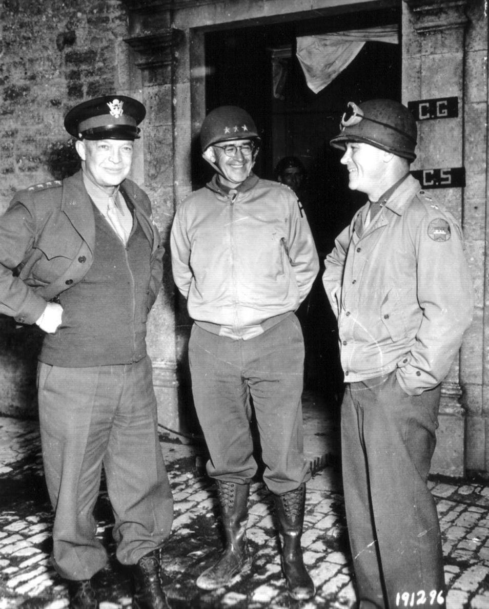 Privatunterkunft Chateau De Franquetot & D Day Collins Museum